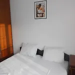 Апартамент За Гости На Ул Христо Ботев Apartment *