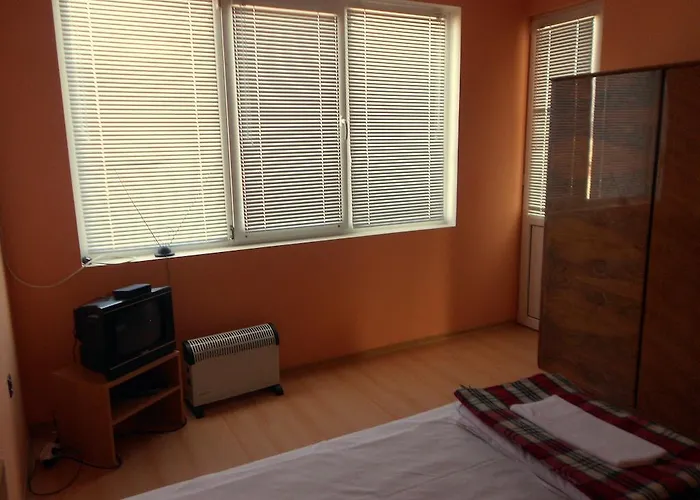 Apartman Varbanovi Guest *